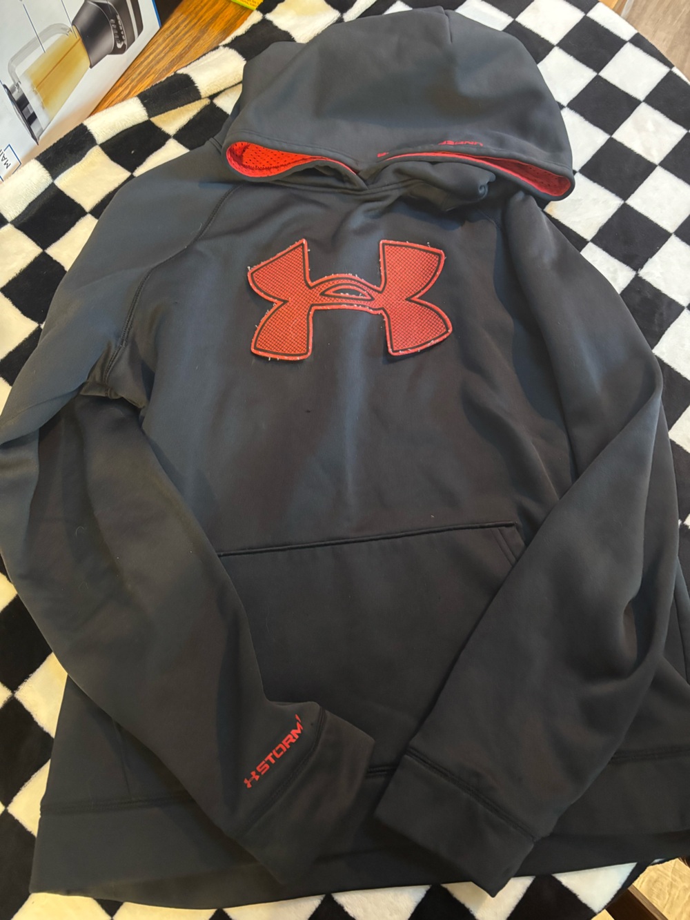 Youth XLARGE under armour hoodie